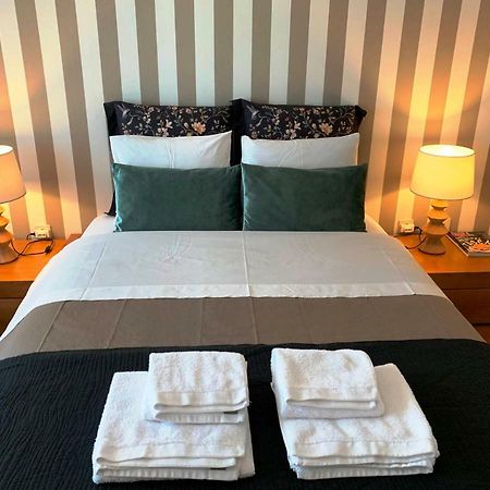 Appartement Near The Airport à Moreira  Extérieur photo